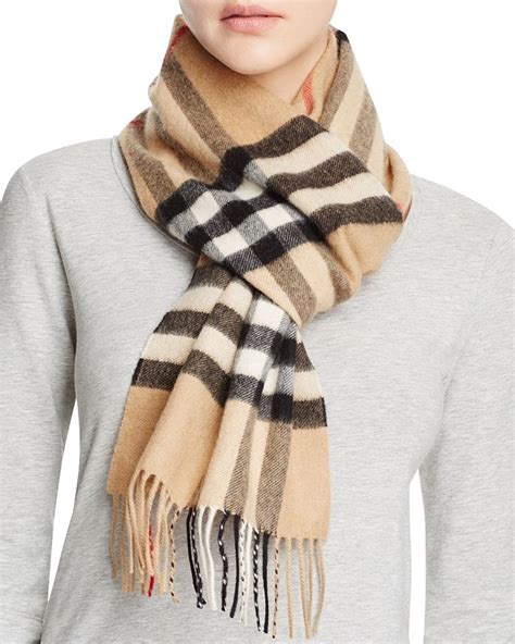 burberry giant icon cashmere scarf|burberry classic check cashmere scarf.